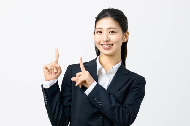 新卒の女性